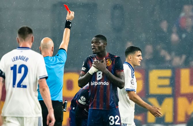  CL-kval -Basel-træner med anke: Skal være lige så kyniske som FCK