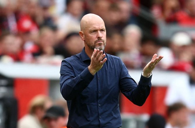 Æresdivisionen -Medie: Ten Hag til møde med Ajax-direktør