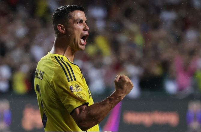 Super Cup -Ronaldo ramte 100 mål og tabte Super Cup-finale