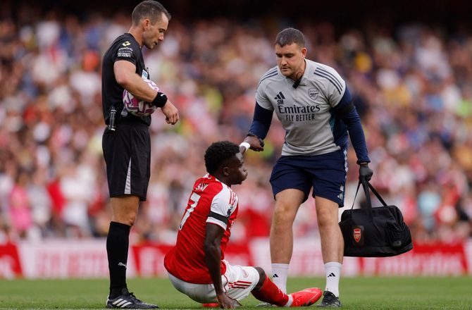 Premier League -Godt nyt for Arsenal: Saka-skade angiveligt ikke slem