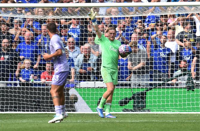 Premier League -Pickford pillede straffe: Troede O'Riley ville tage