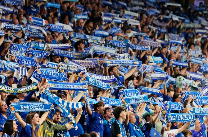 La Liga -Medie: Politiet beskyttede Oviedo-træner mod vrede fans