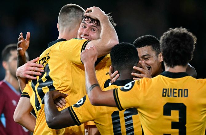 Premier League -Wolves-træner er rolig: Lige nu er Jørgen vores spiller 