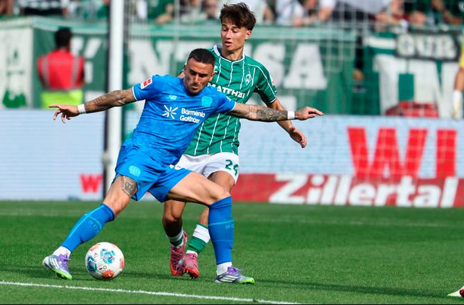 VM kval. UEFA -Spanien efterudtager Leverkusen-dribler
