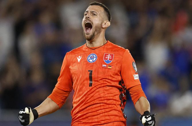 Premier League -Tottenham meldes i forhandlinger med Dubravka
