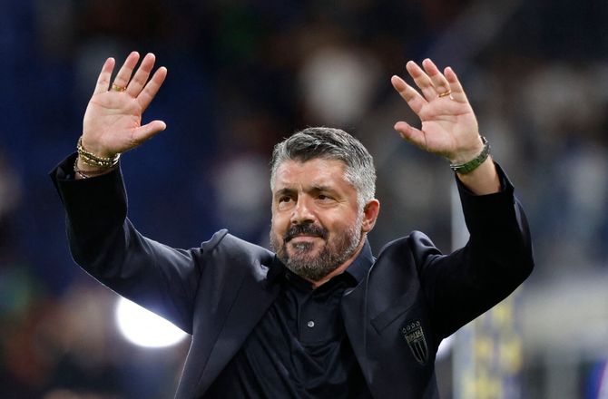 VM kval. UEFA -Italien-boss trods fadæse: Gattuso og Buffon fortsætter