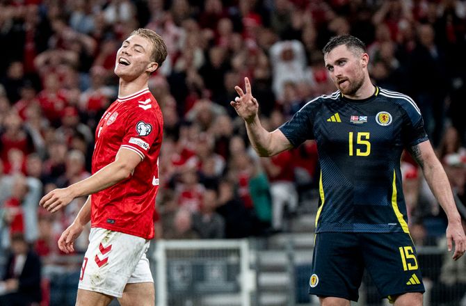 Premiership -Rangers forlænger med landsholdsstopper 