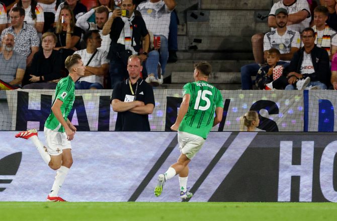 VM kval. UEFA -Nordirlands Price blev ikke helten mod Tyskland: Bittert