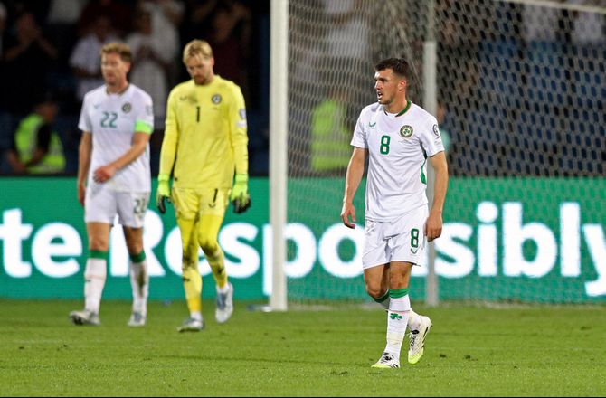 VM kval. UEFA -Irlands VM-håb led et knæk i Armenien