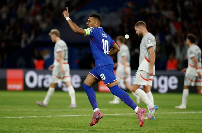 VM kval. UEFA -Mbappé gik forbi Henry: En levende legende