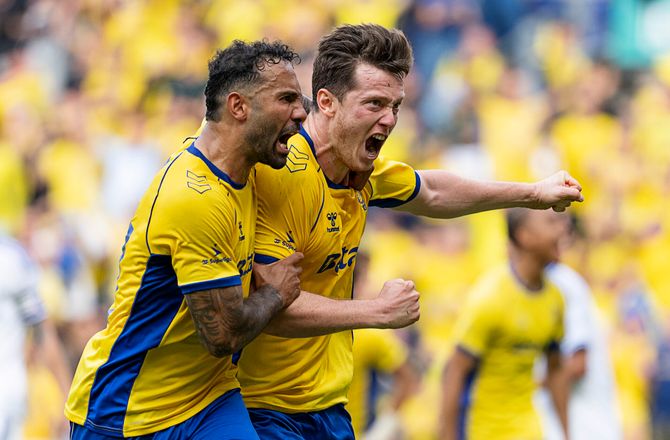 3F Superliga -Schmedes slår fast: Gregoritsch-pris er langt fra sandheden