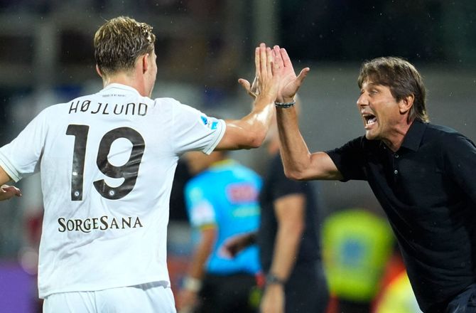 Champions League -Conte sænker forventninger: Ny oplevelse for os