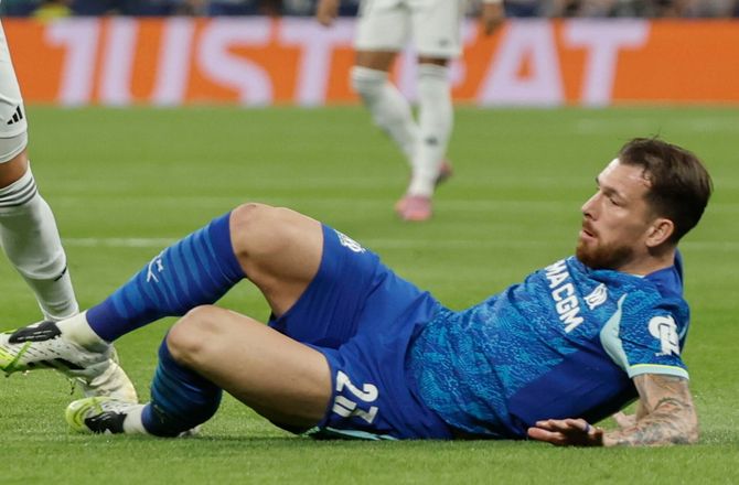 Champions League -Uforstående Højbjerg: Ved ikke hvad dommeren tænker