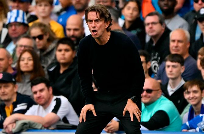 Premier League -Thomas Frank og Spurs reddet af Brighton-selvmål