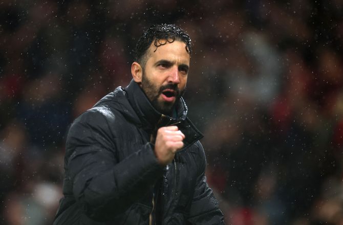 Premier League -4333 kampe: Fletcher redder Uniteds voldsomme stime 