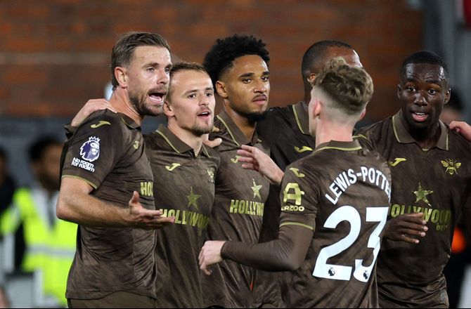 Premier League -Henderson roser Damsgaard: Virkelig god spiller