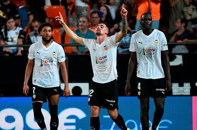 La Liga -Valencia rejste sig efter Barca-ydmygelse