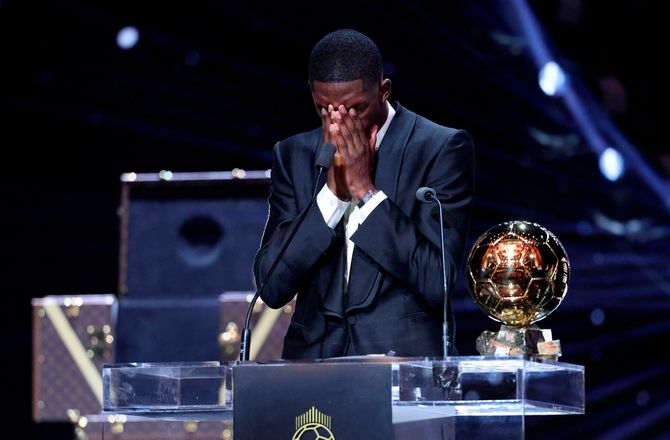 Ligue 1 -Dembélé fremhæver agent: Motiverede mig til Ballon d'Or