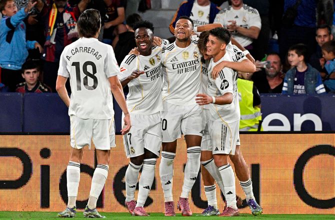 La Liga -Suverænt stjerneshow: Real Madrid sænkede Levante