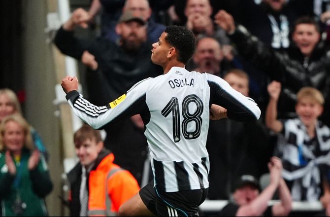 Carabao Cup -Osula scorede to i sikker Newcastle-triumf