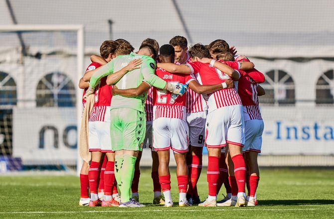 Betinia Liga -AaB sejrede i målrigt opgør