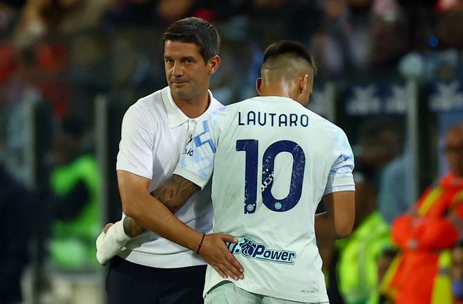 Serie A -Martinez hylder Chivu: Krammer mig mere end min kone