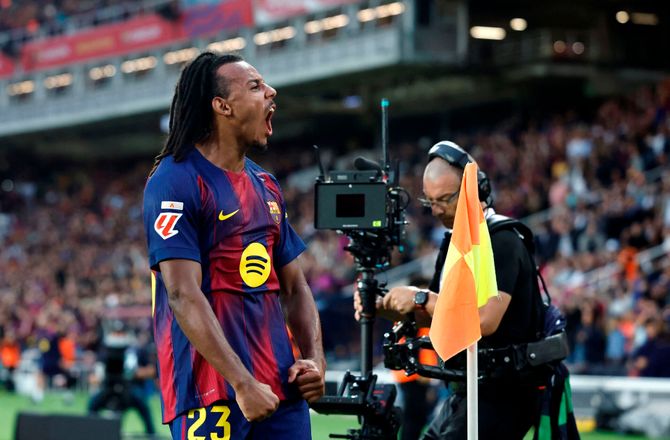 La Liga -Barca-målscorer roser Rashford og Roony efter sejr
