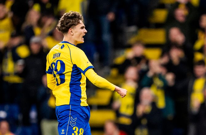 3F Superliga -Brøndby-komet nomineret til Superliga-pris