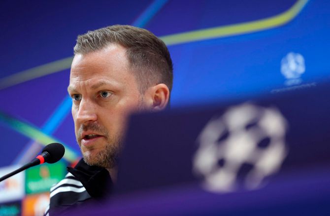 Champions League -Neestrup: Der er huller i banen