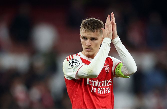Premier League -Ødegaard starter for Arsenal - Guardiola ændrer intet