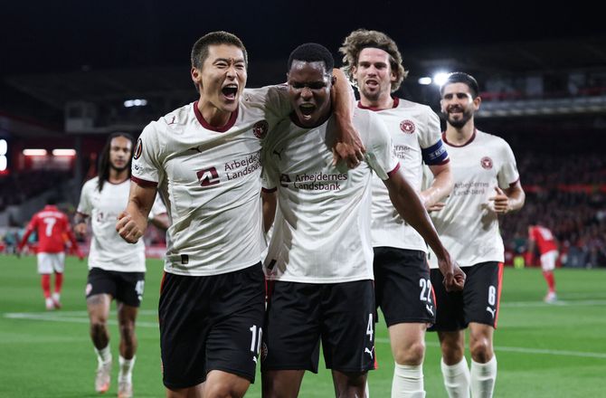 Europa League -Mbabu: FCM er verdens bedste til dødbolde