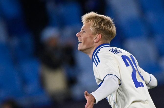 Premier League -Chelsea-chef ser stort lys i Lucas Høgsberg
