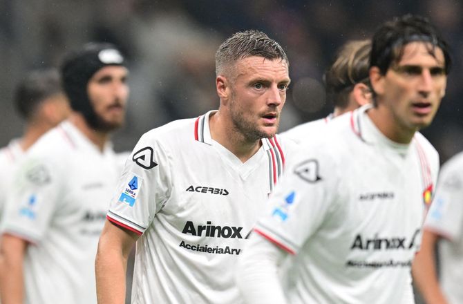 Serie A -Vejrmølle og salto: Vardy med første Serie A-mål