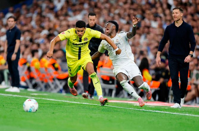 La Liga -Villarreal-midt raser: Se hvordan Vinicius falder
