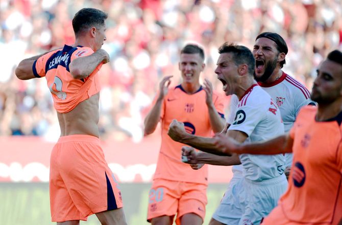 La Liga -Lewandowski blev skurken i stor Barcelona-ydmygelse 