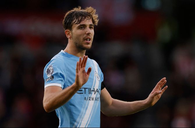 Premier League -Newcastle meldes tæt på City-midt