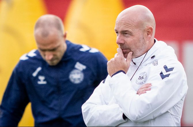 International -Riemer i tæt kontakt med Eriksen: Den ligger hos ham