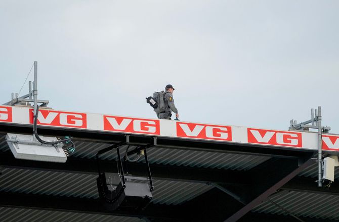 Norge Eliteserien -Jubelbrøl og kvælertag foran Vålerenga-bænk: Karma ramte dem
