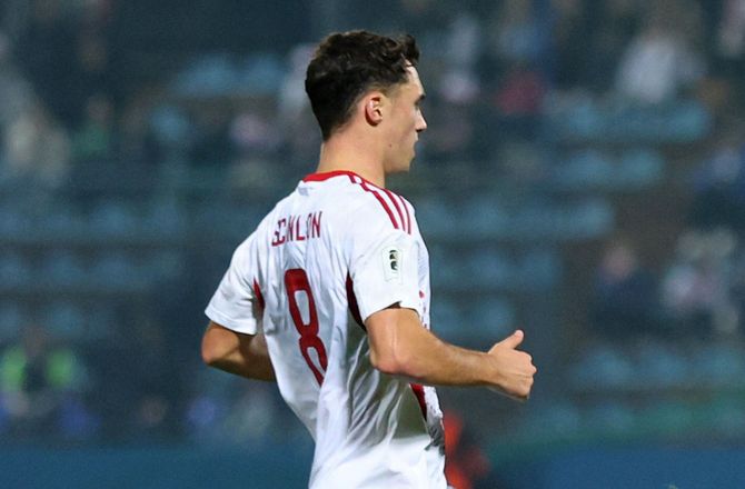 Premier League -Avis: Arsenal nærmer sig ung United-duo