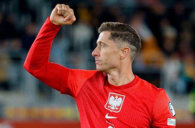 VM kval. UEFA -Polen holder liv i direkte VM-håb - Østrig kom ned på jorden
