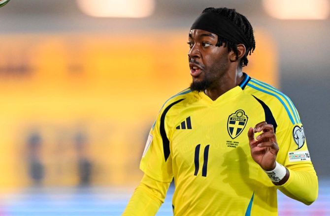 VM kval. UEFA -Elanga forlader den svenske landsholdslejr
