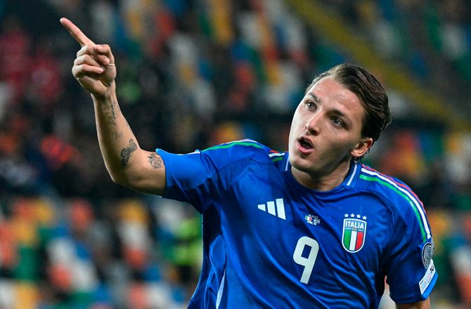 VM kval. UEFA -Italiens Retegui gjorde det onde ved Israel