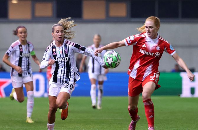 Champions League -Bayern forlænger med Stine Ballisager