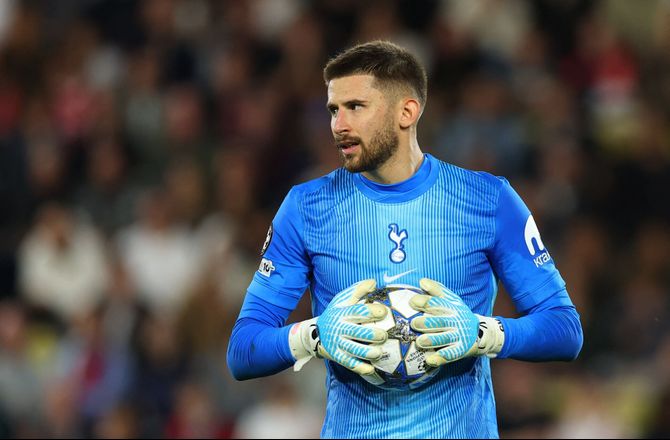 Serie A -Avis: Juventus jagter Spurs-keeper