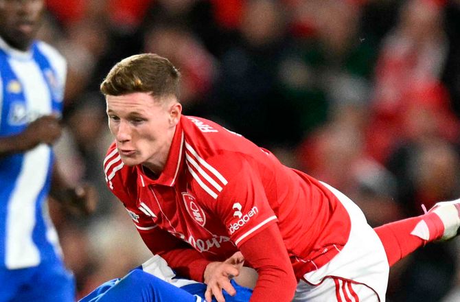 Premier League -Nottingham Forest er uden Anderson: Hans mor er død