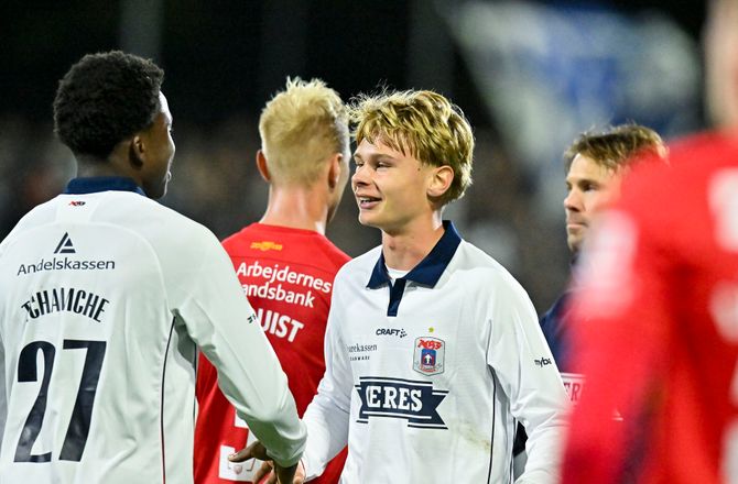 3F Superliga -De unge spillere sprudler: Pissefedt at være AGF-spiller