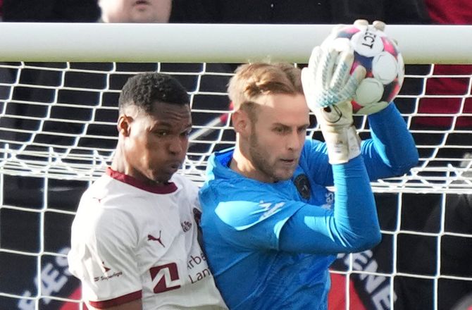 3F Superliga -Olafsson blev straffet: Tullberg har ændret på kulturen
