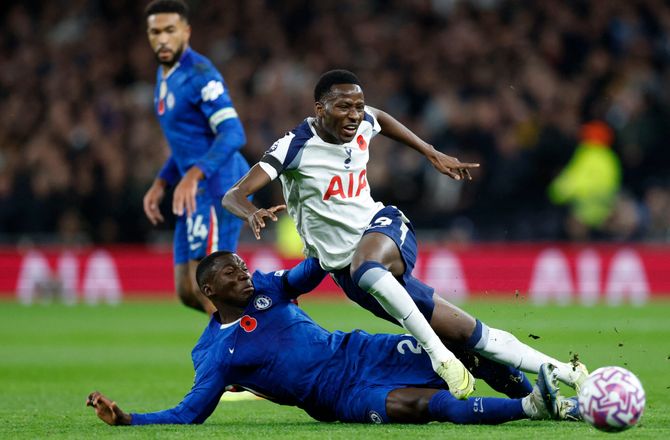 Premier League -Chelsea-boss: Caicedo og Rodri er de bedste på deres position