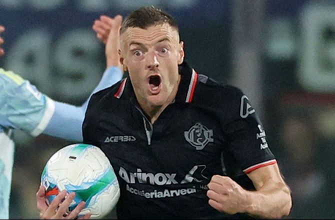 Serie A -Trods tre nederlag: Vardy kåret til månedens spiller i Serie A