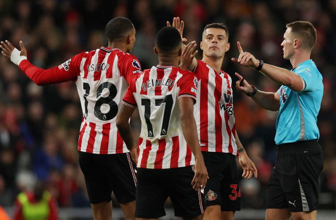 Premier League -Xhaka forklarer sløj start: Dårlig træning 